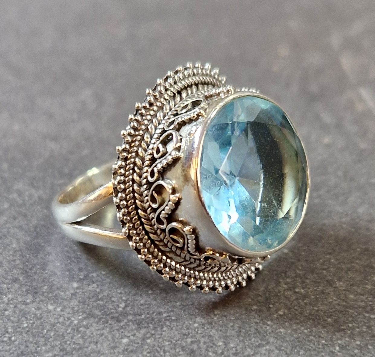 Filigran Ring Silver - Topas Cabochon - 4 sorter - 6