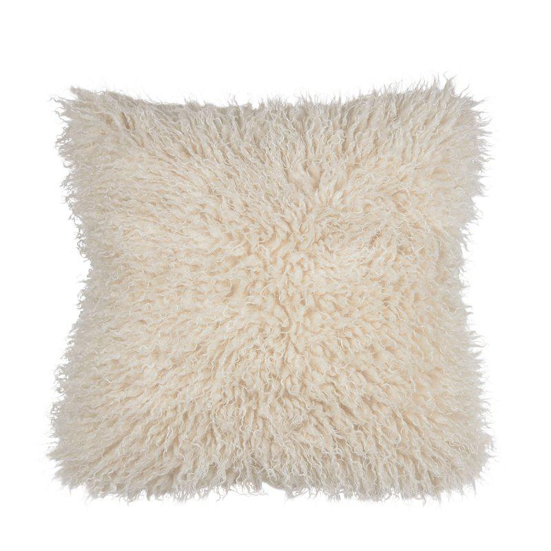 Kuddfodral i Pälsimitation Offwhite