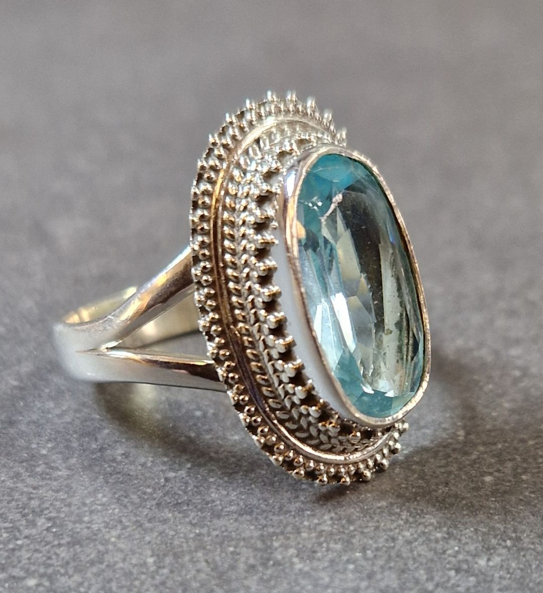 Filigran Ring Silver - Topas Cabochon - 3 sorter - 6