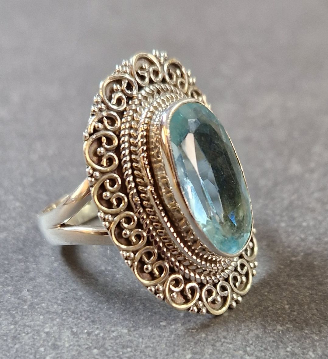 Filigran Ring Silver - Topas Cabochon - 3 sorter - 4