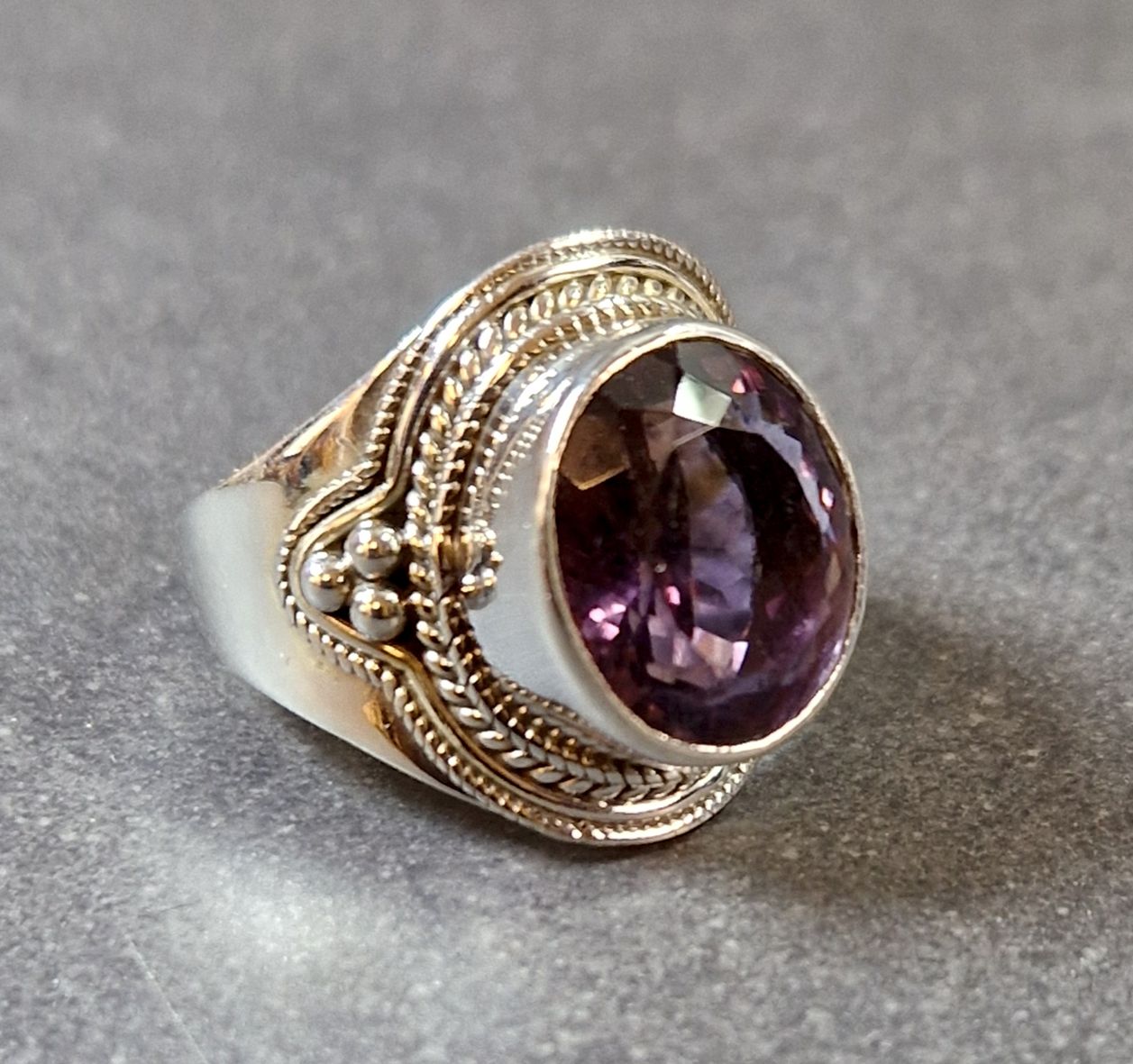 Filigran Ring Silver - Ametist Cabochon - 5