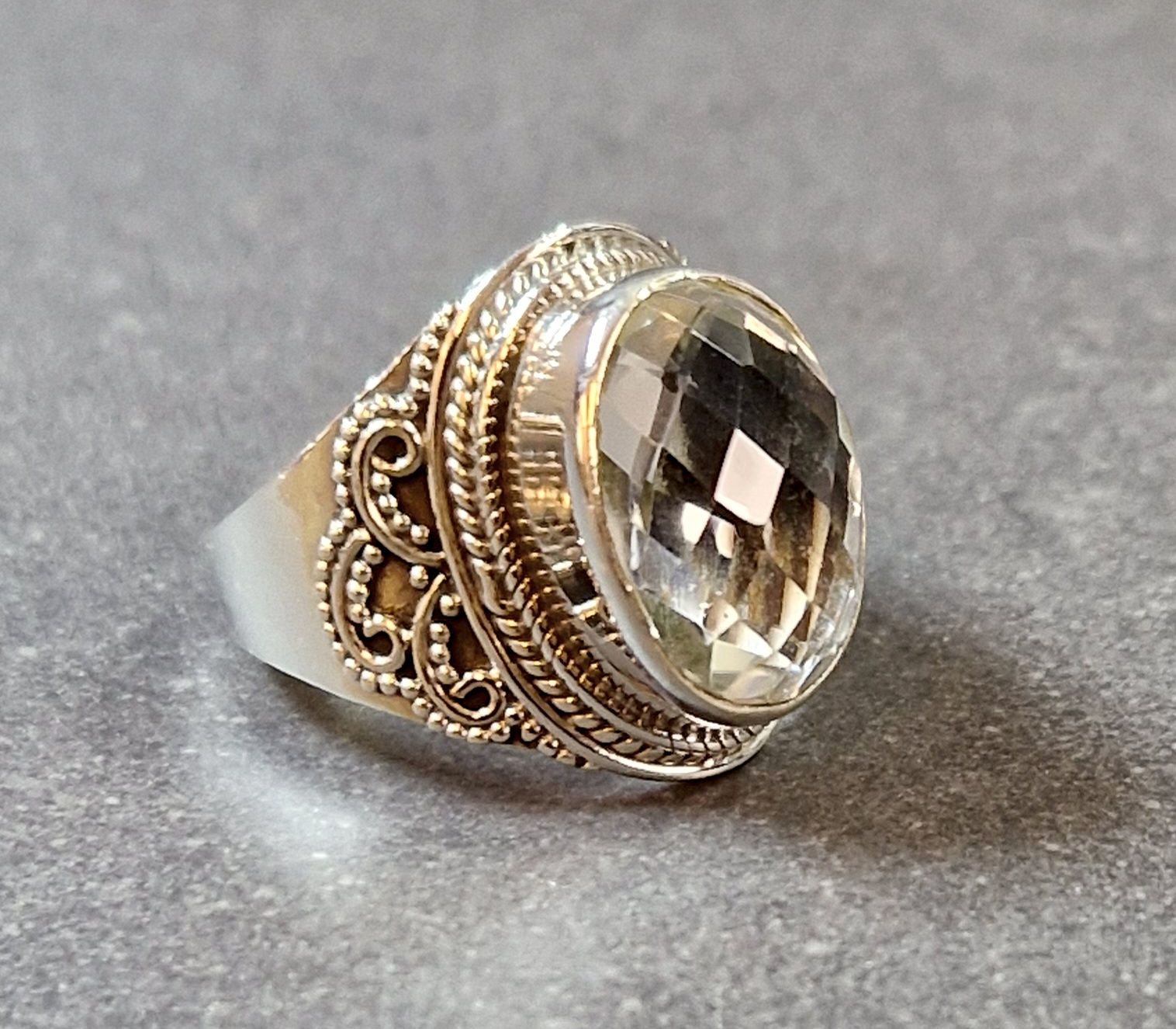 Filigran Ring Silver - Bergkristall Oval Cabochon  - 6