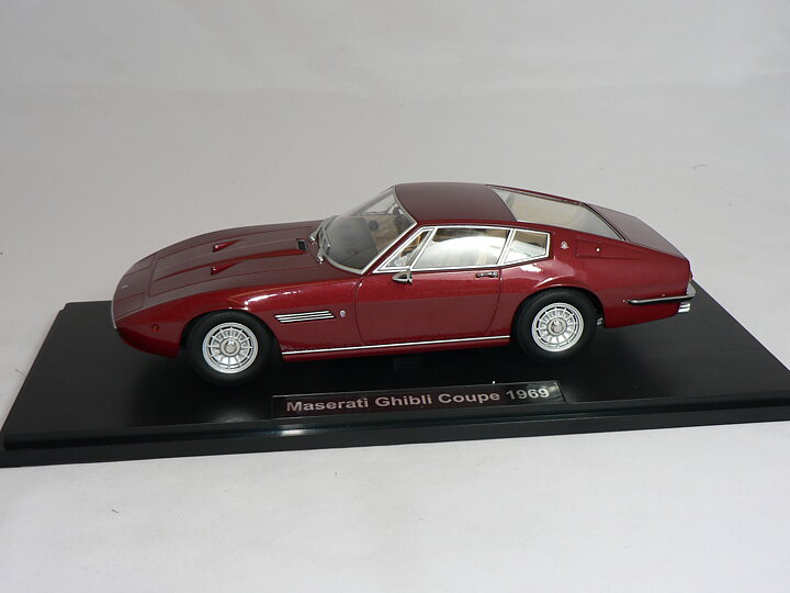 Maserati Ghibli Coupe  1969  1:18  KK Scale