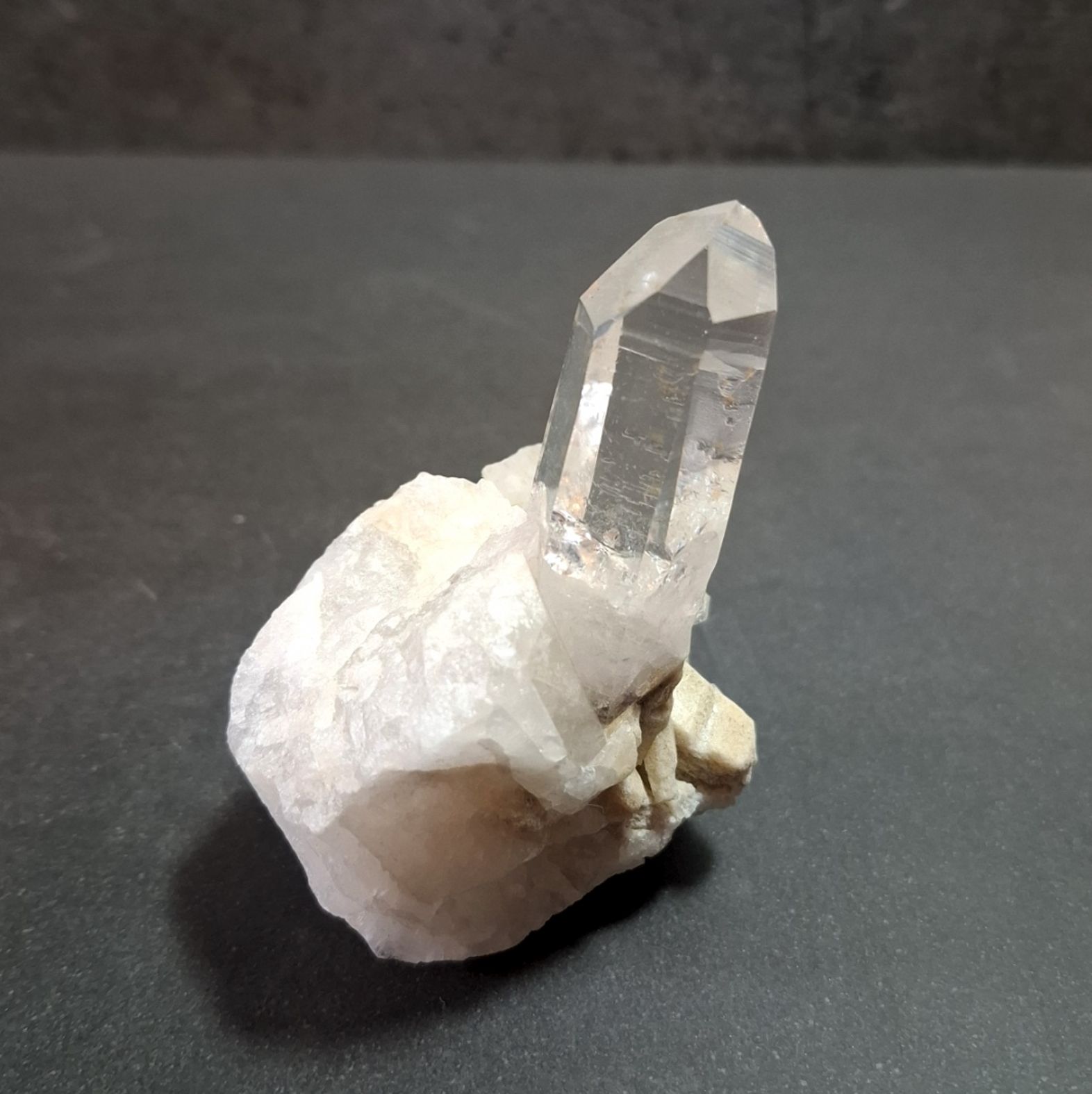 Lemurian Spets på Matrix /Bergkristall 
