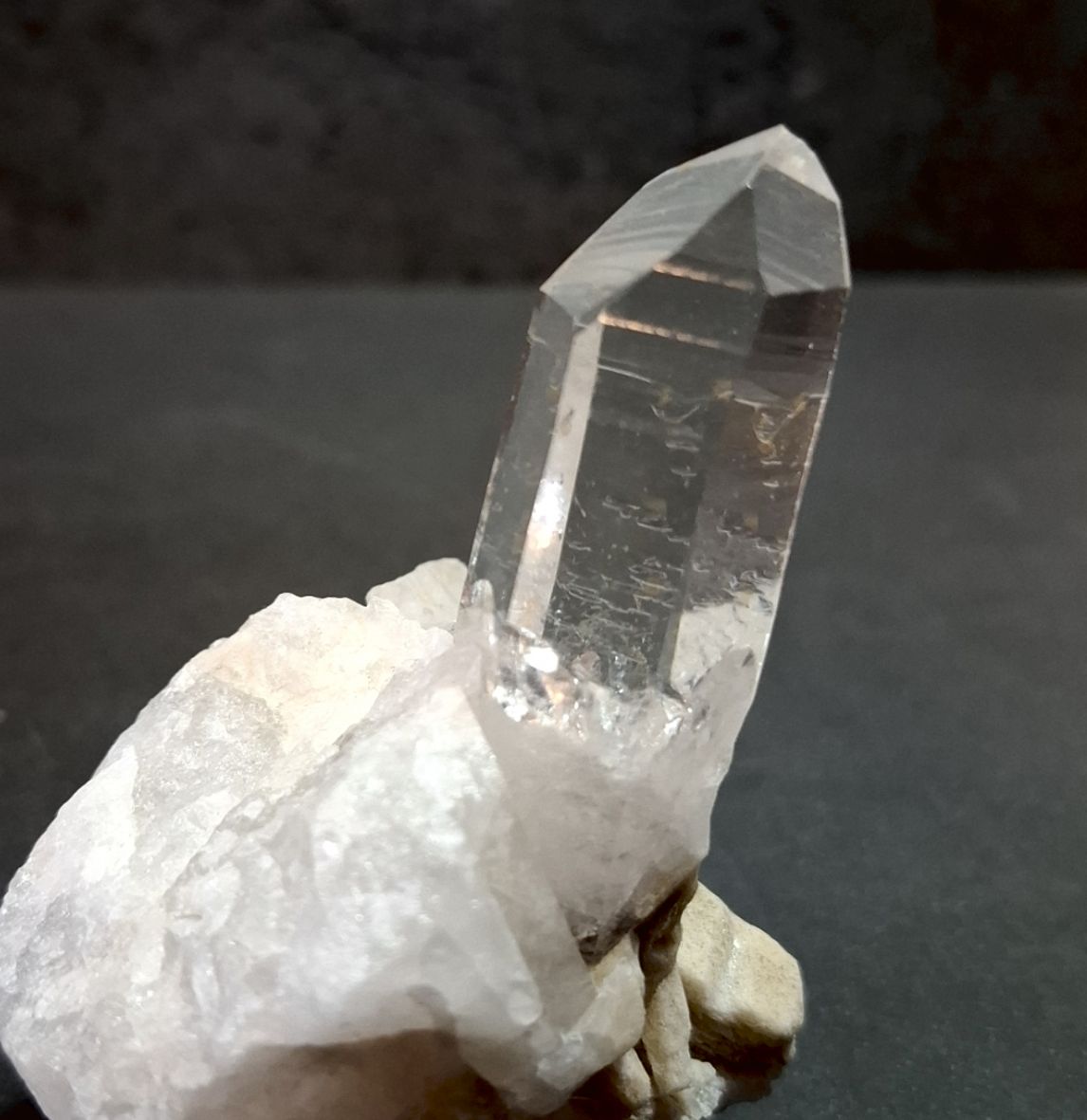 Lemurian Spets på Matrix /Bergkristall  - 2