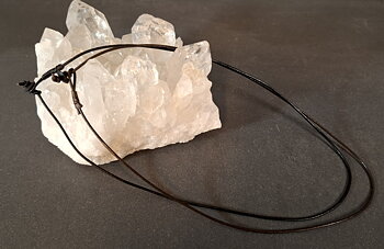 1.5mm Lädersnöre med kokosskallknapp , 50cm