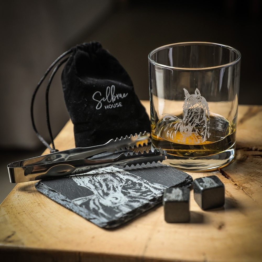 Drink Set Selbrae House Horse Motif  - 2