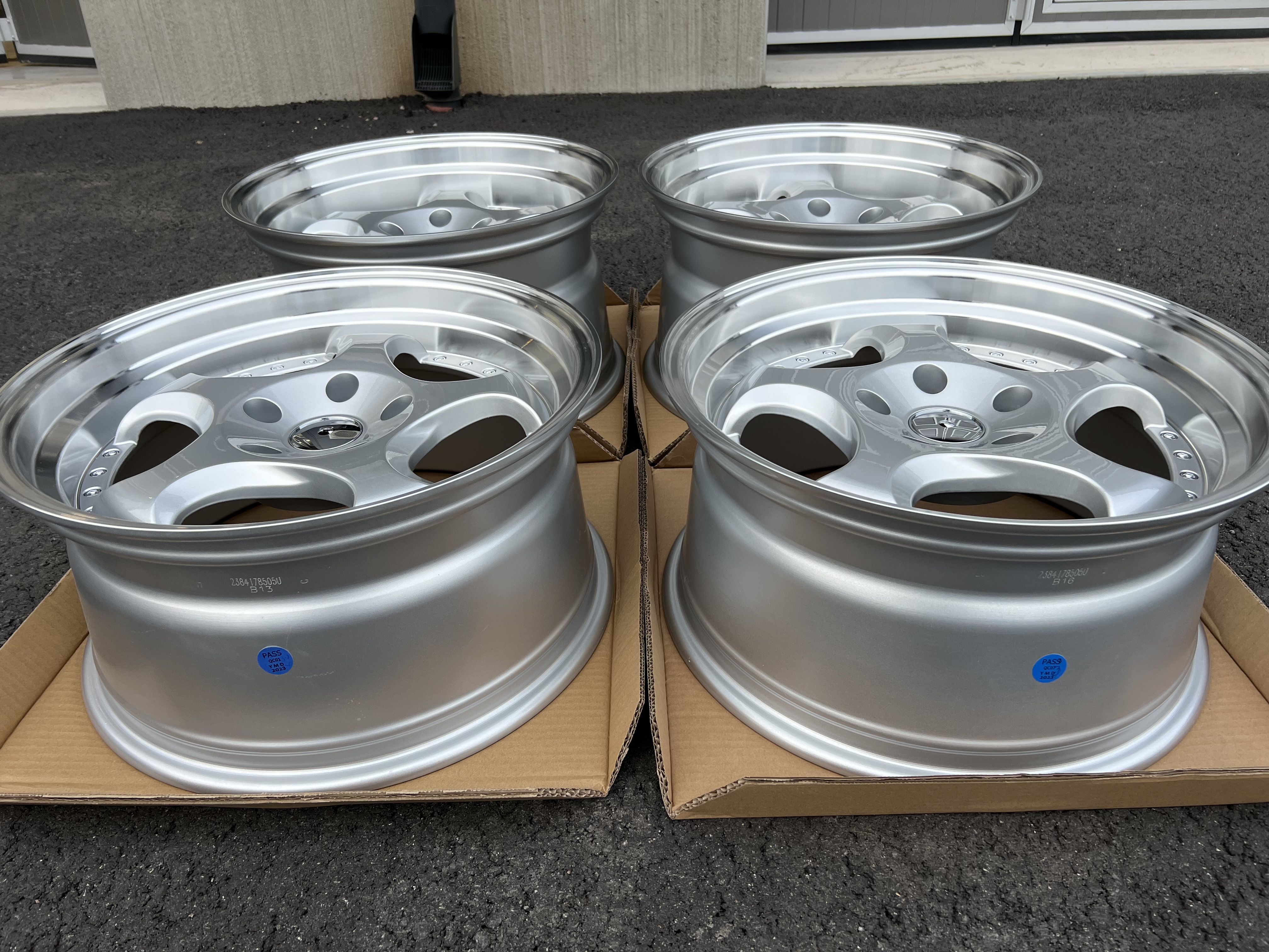 17" ZW1 Style Silver/pol 5x120 - 5