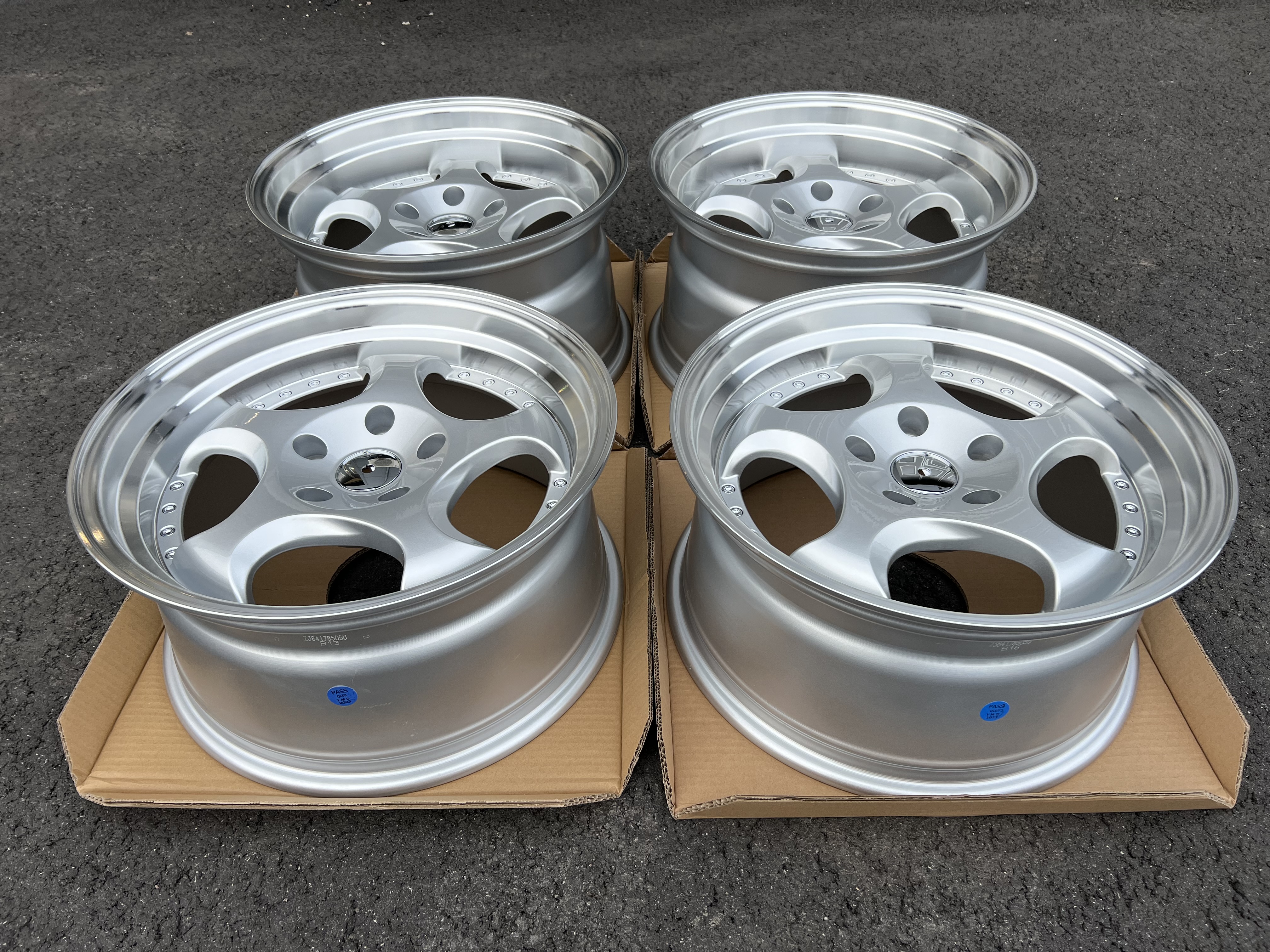 17" ZW1 Style Silver/pol 5x120 - 4