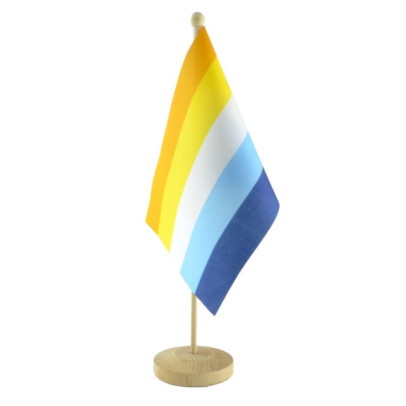 Pride bordsflagga med eget tryck träfot - 12