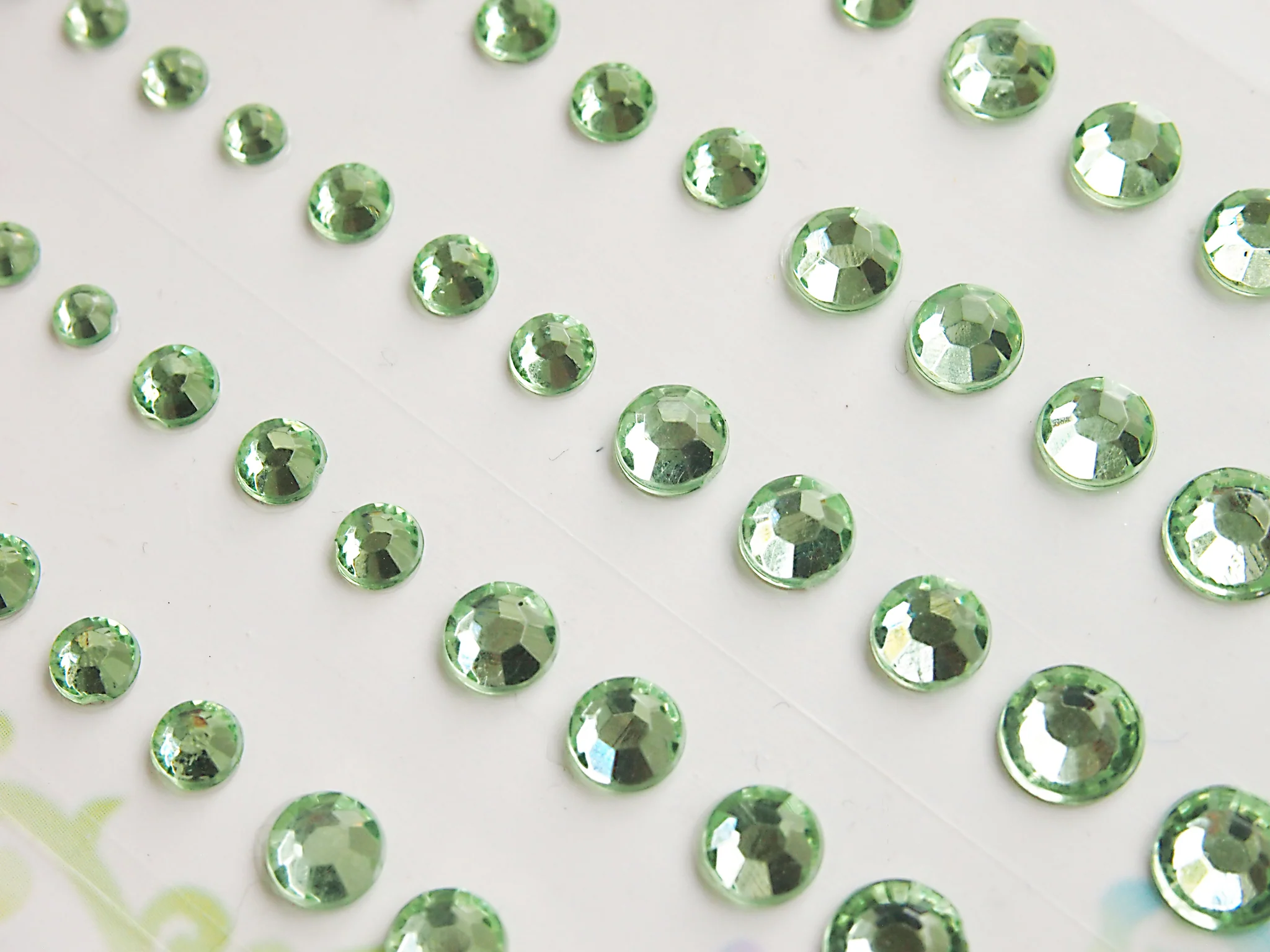 Gröna, Rhinestones, 60st. Memory Palette, 