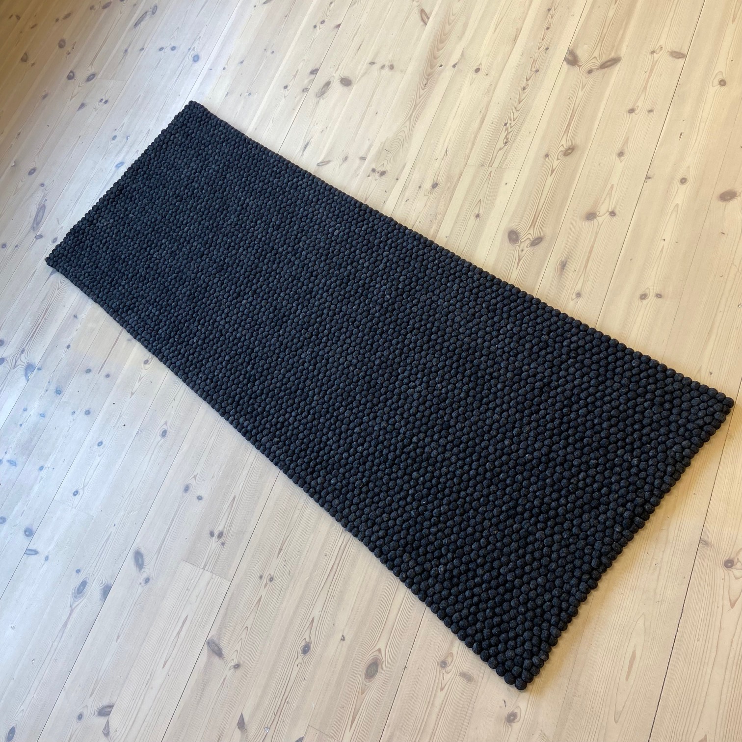Yoga, meditation och träningsmatta tillverkade av ullbollar! - 19