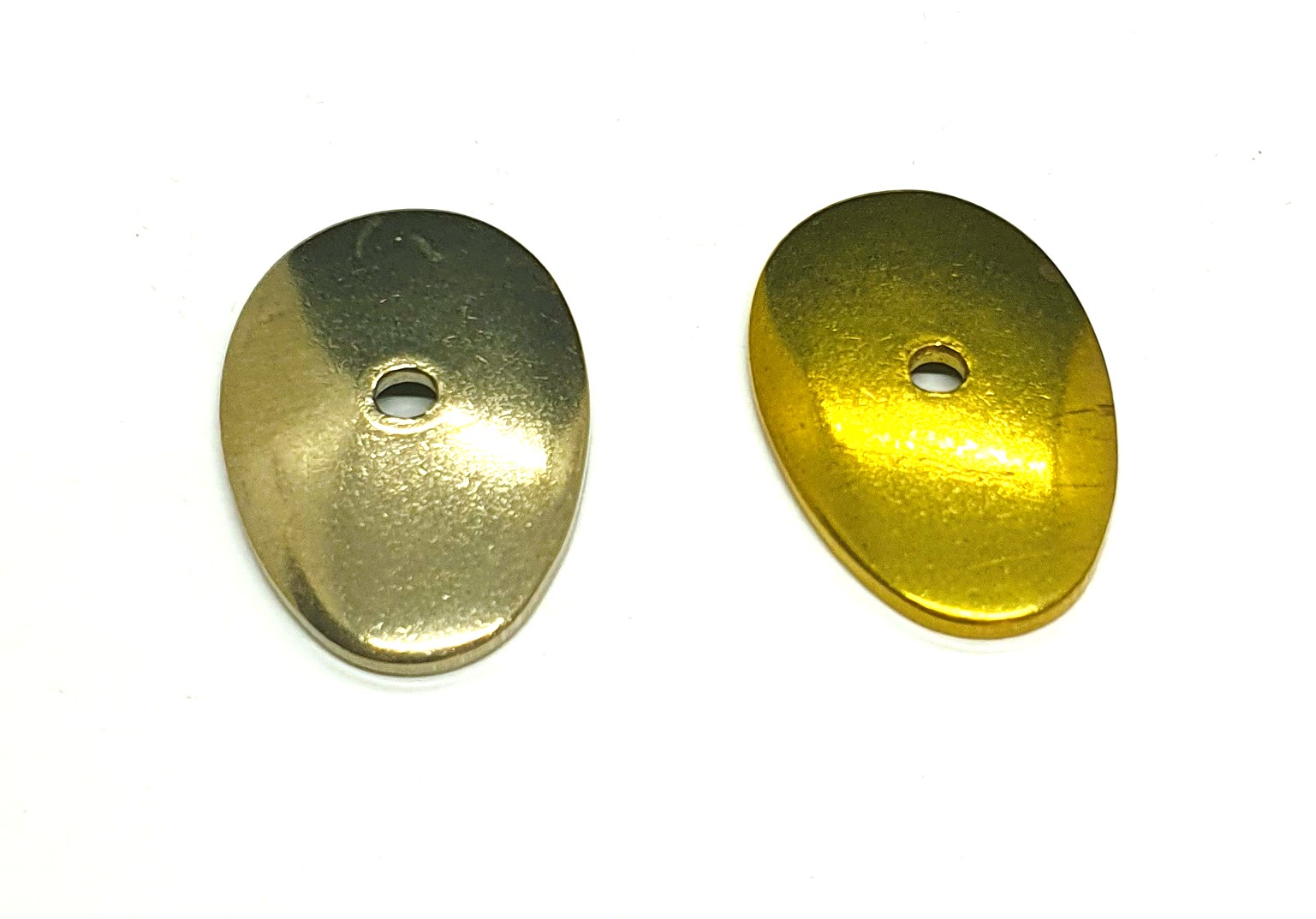 Metallbricka 39  x 25 mm Konvex