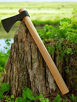 Tomahawk Kast