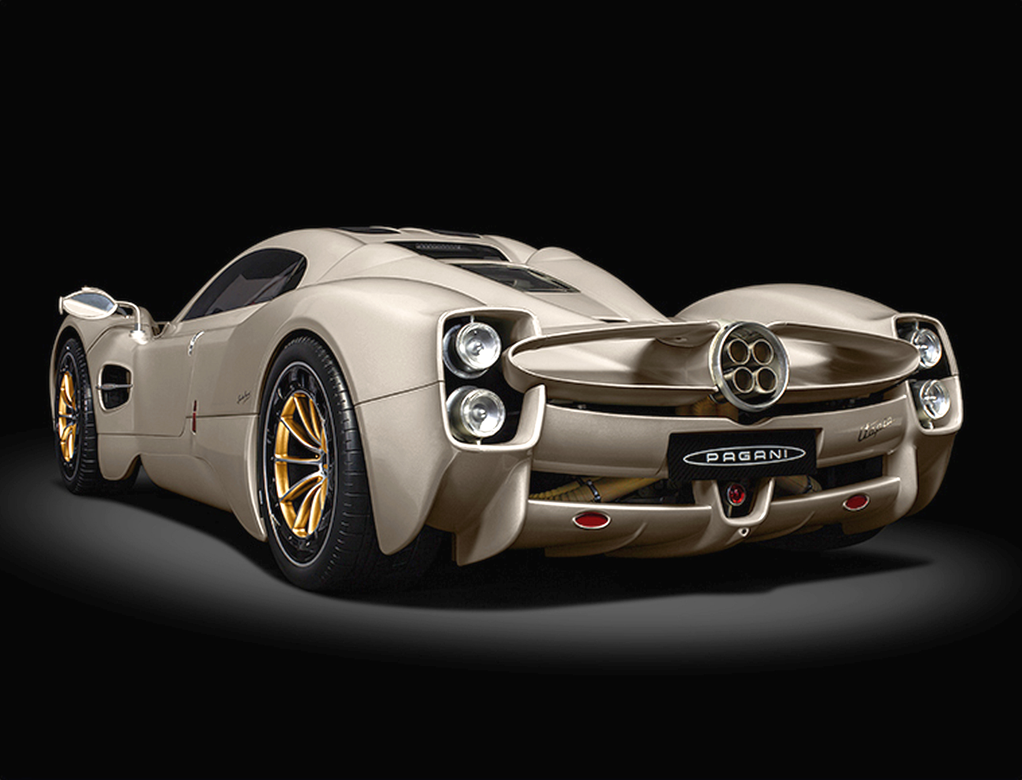Pagani Utopia 1:8 - 3