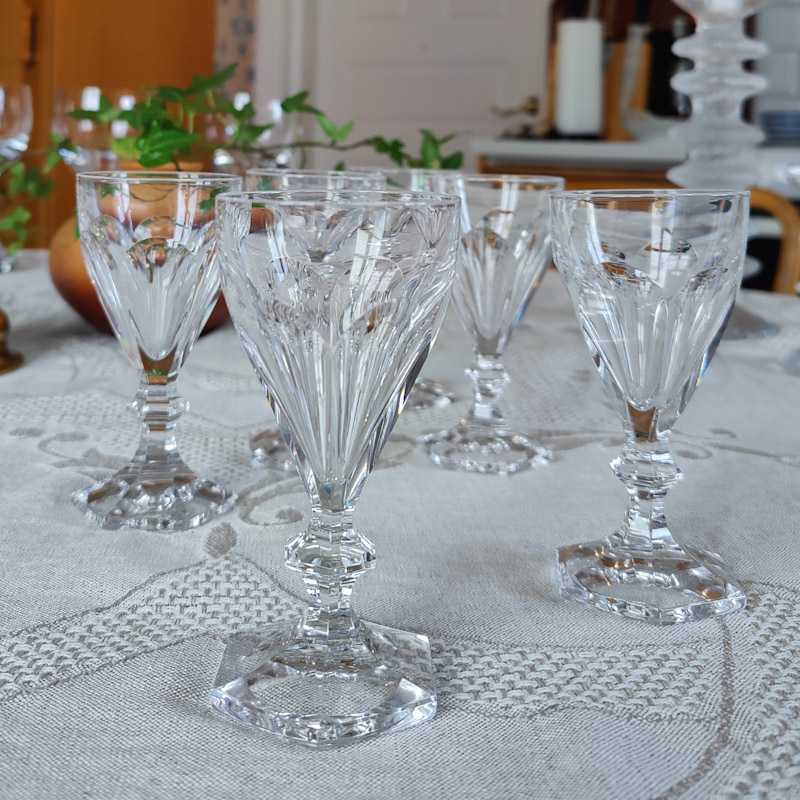 Geraldine litet glas på fot  från  Kosta