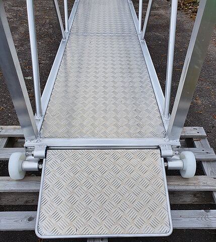 Cantilever Gangway (2Rails) 7,00m / 0,72m