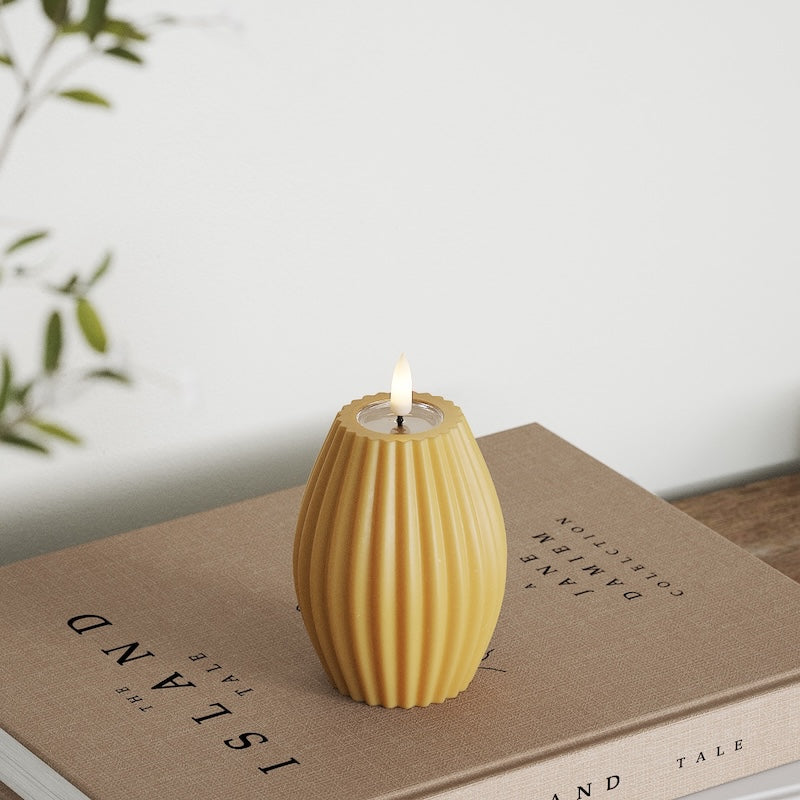 Deluxe Homeart - Blockljus Oval - Curry - 7,5x10 cm - 2