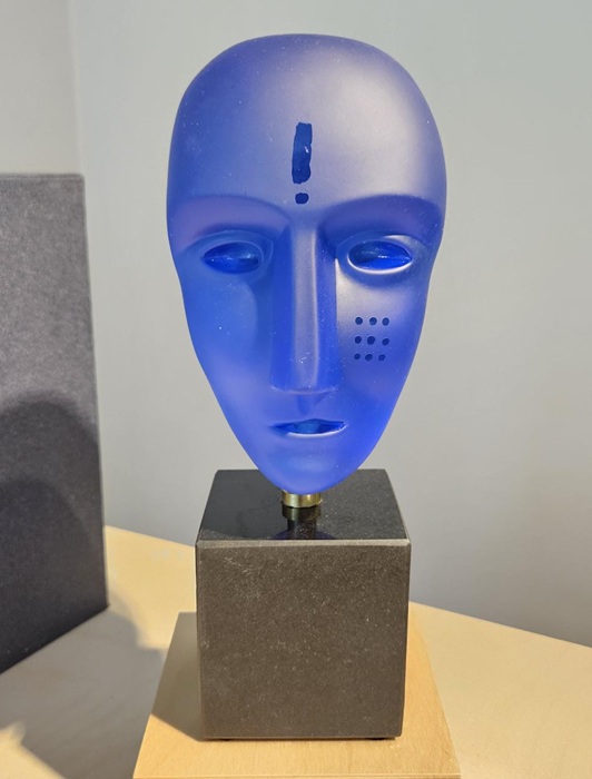 Head First Standing - 4