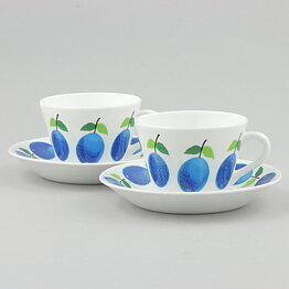 Stig Lindberg (Prunus 1962) Two Coffee Cups with Plum Decor 9 cm (5)