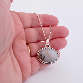 Necklace with hand cut stone 30mm