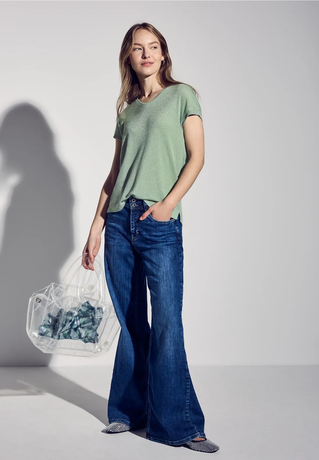 V-neck Shiny Shirt - Milky Green - Street One - 3