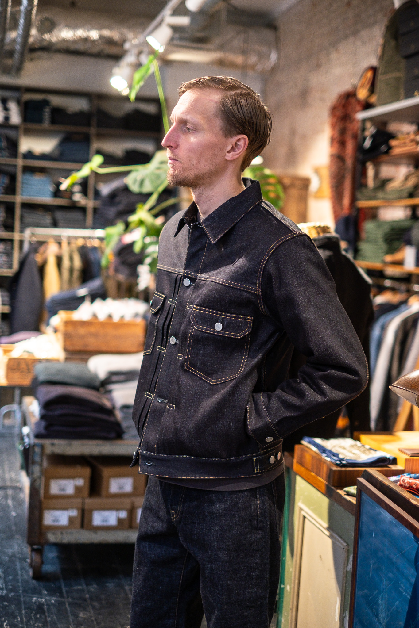 MOMOTARO JEANS - 002 Standard Denim Jacket 14.7oz - Göteborg