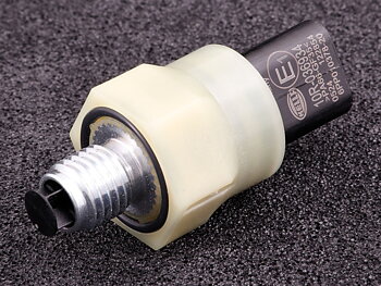 Pressure and temperature sensor (10bar / 160 C) HELLA, multi (digital PWM)