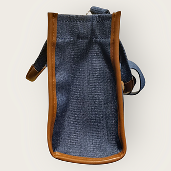 Gullfaxe Love  Denim Crossbody bag