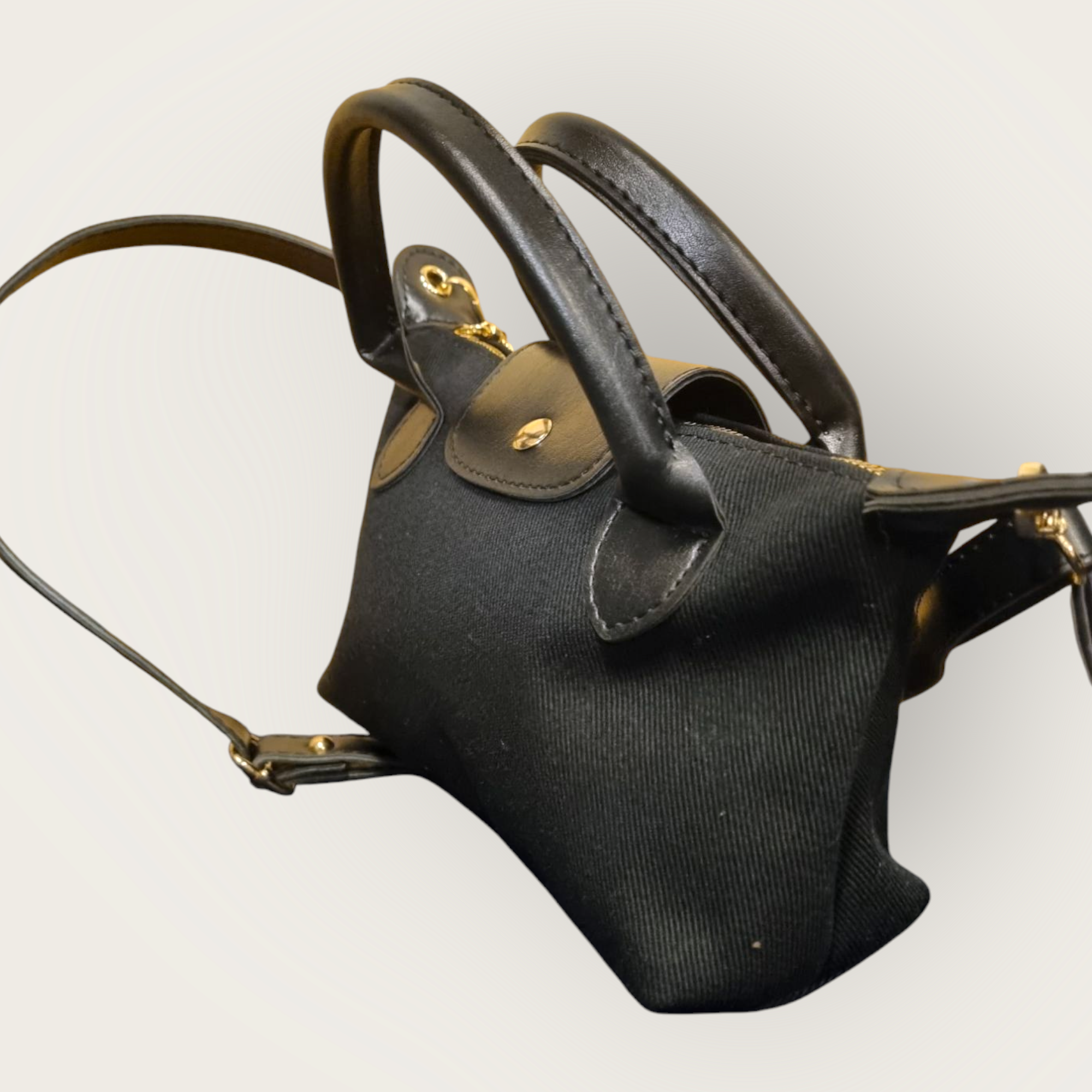 Classic crossbody bag - 4