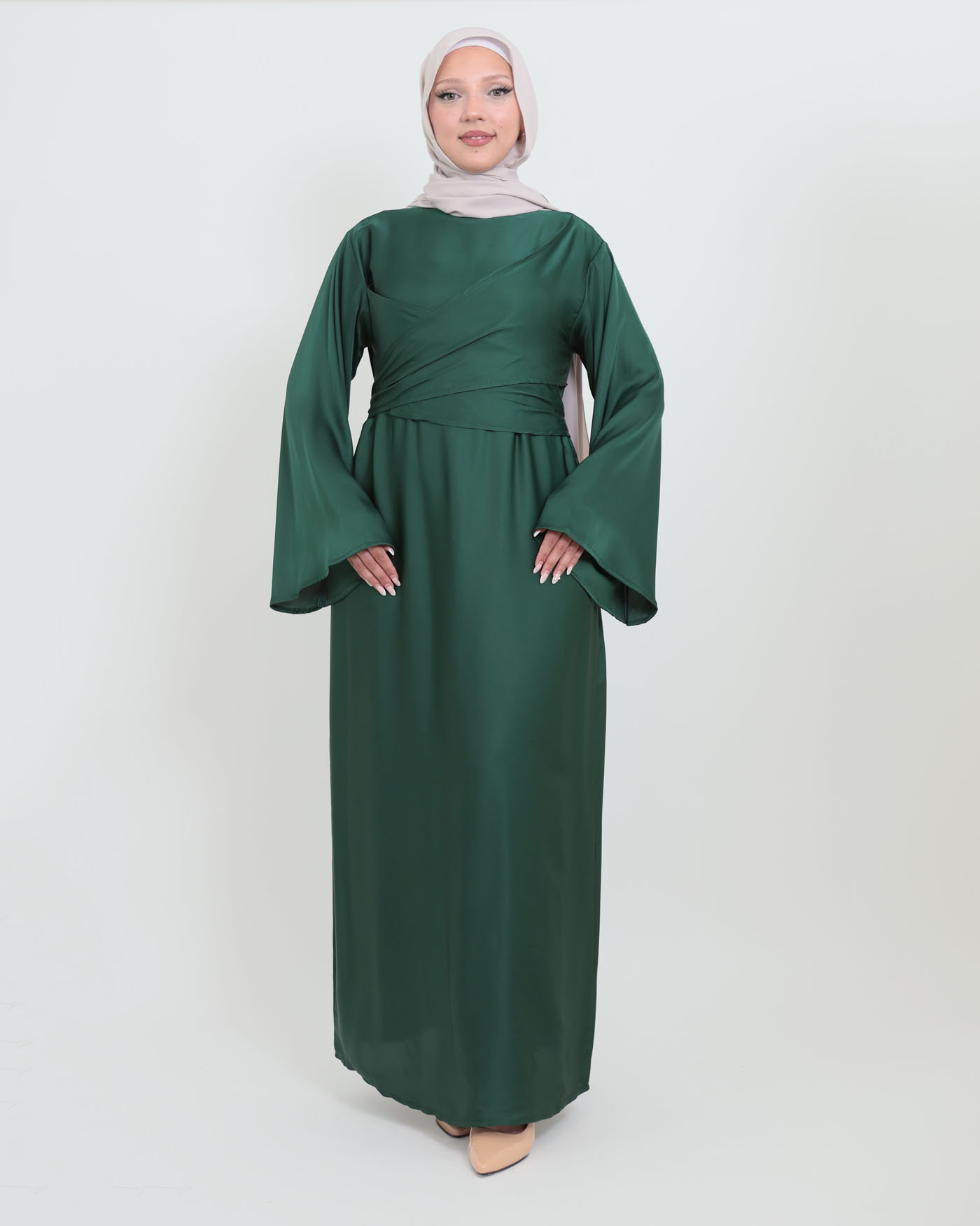 Maxi Dress in Satin - Green