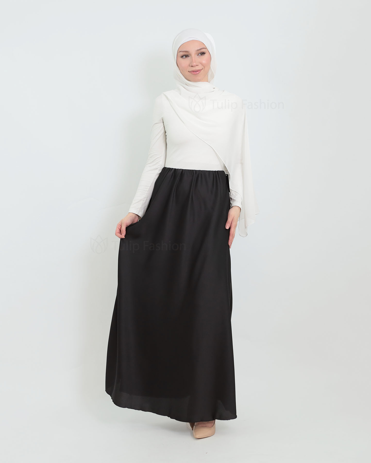 Kjol i Satin - Svart - 2