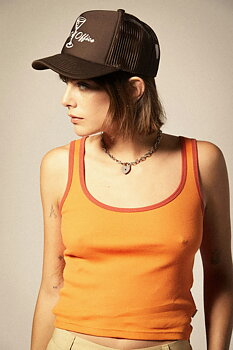 Ringer tank top i 70-talsfärger orange