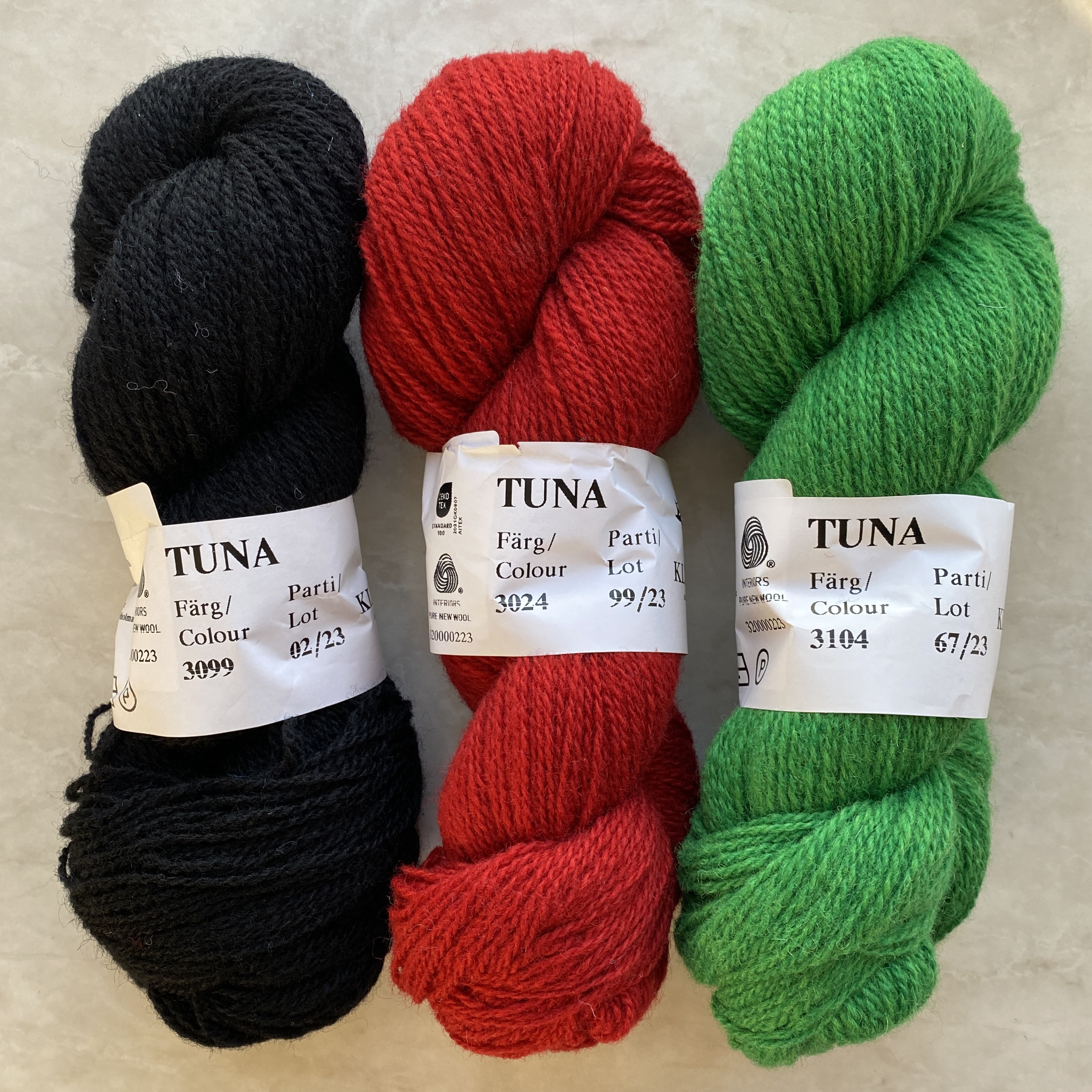 Tuna Röd 3024, Klippan 2-trådigt ullgarn 310m /100g - 6