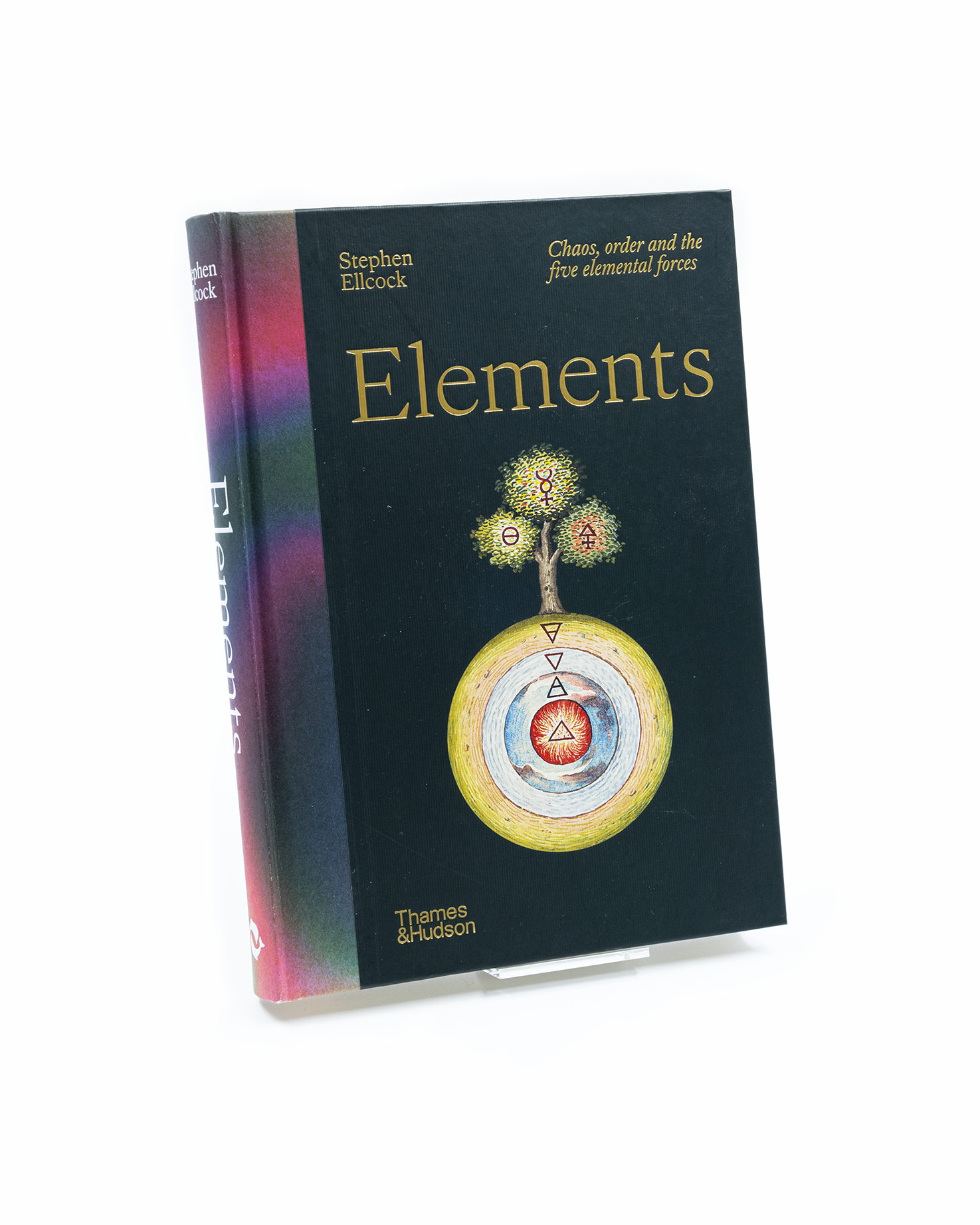 Elements. Chaos, order and the five elemental forces