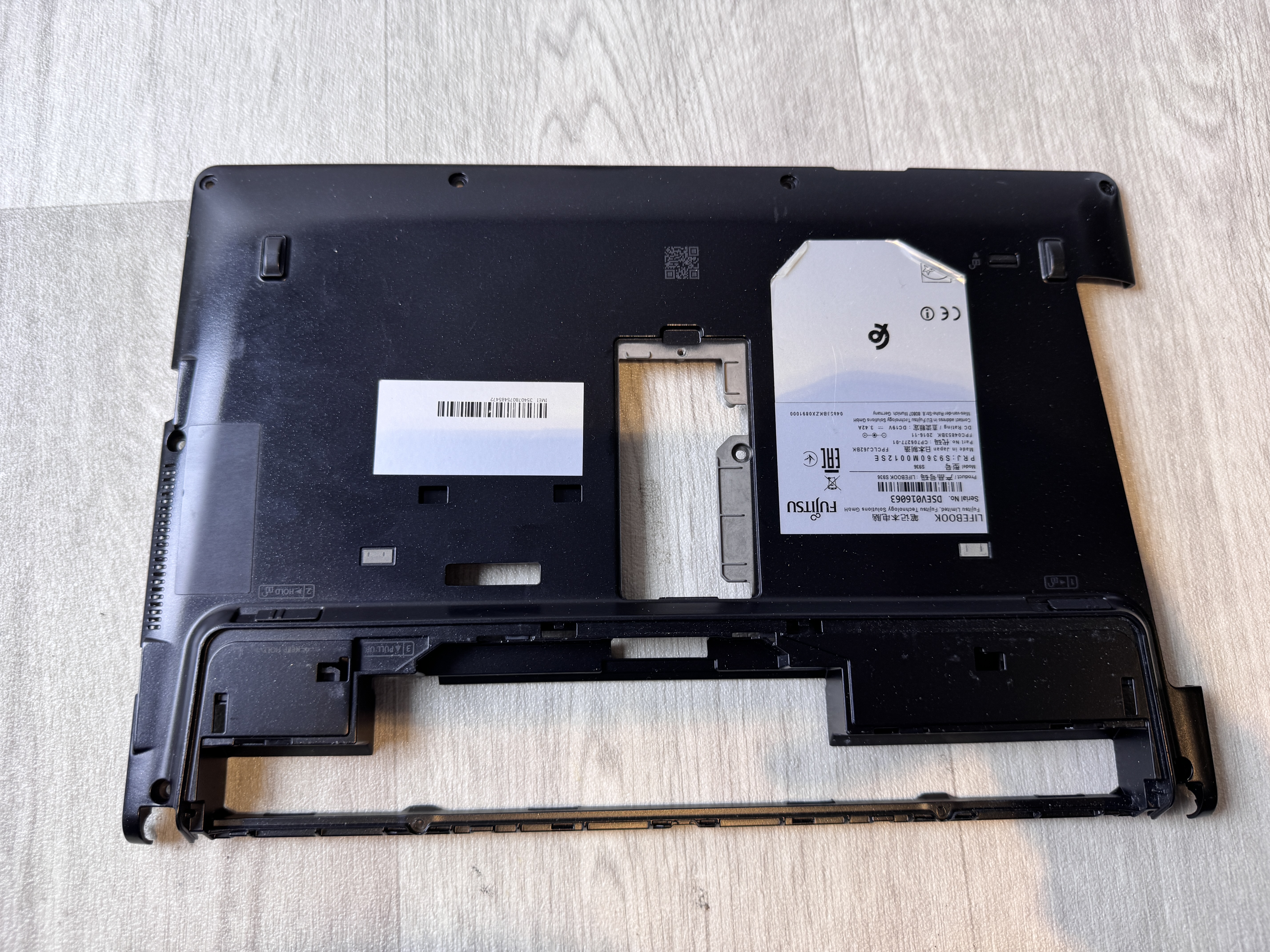 Reservdel Fujitsu Lifebook S936 Botten / Bottom Chassi