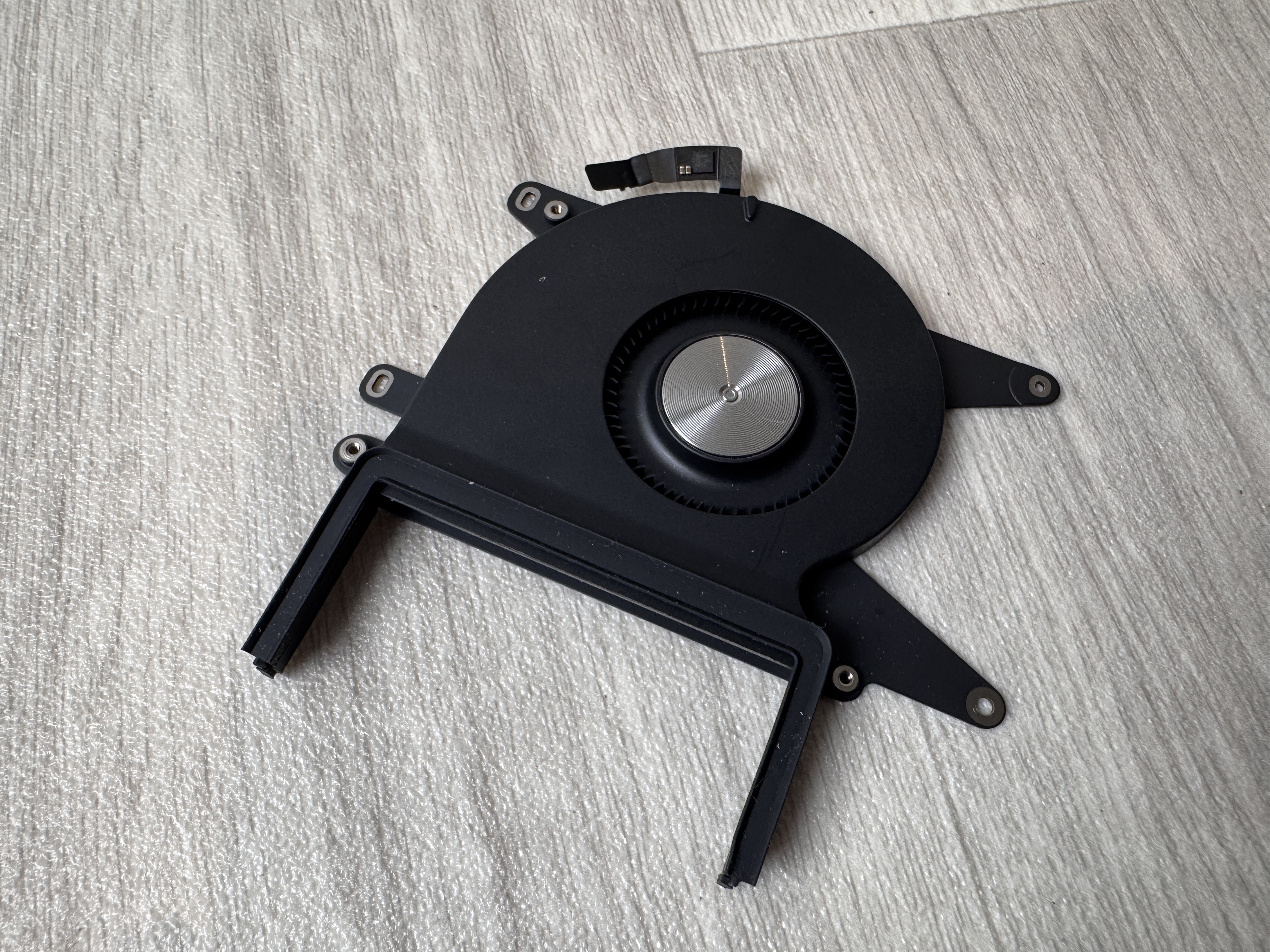 Original Apple MacBook Pro 14 M1 PRO 2021 A2442 Fan Right Höger Fläkt 610-00143
