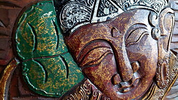Tavla i trä / Väggdekoration - Buddha och Lotus, Röd