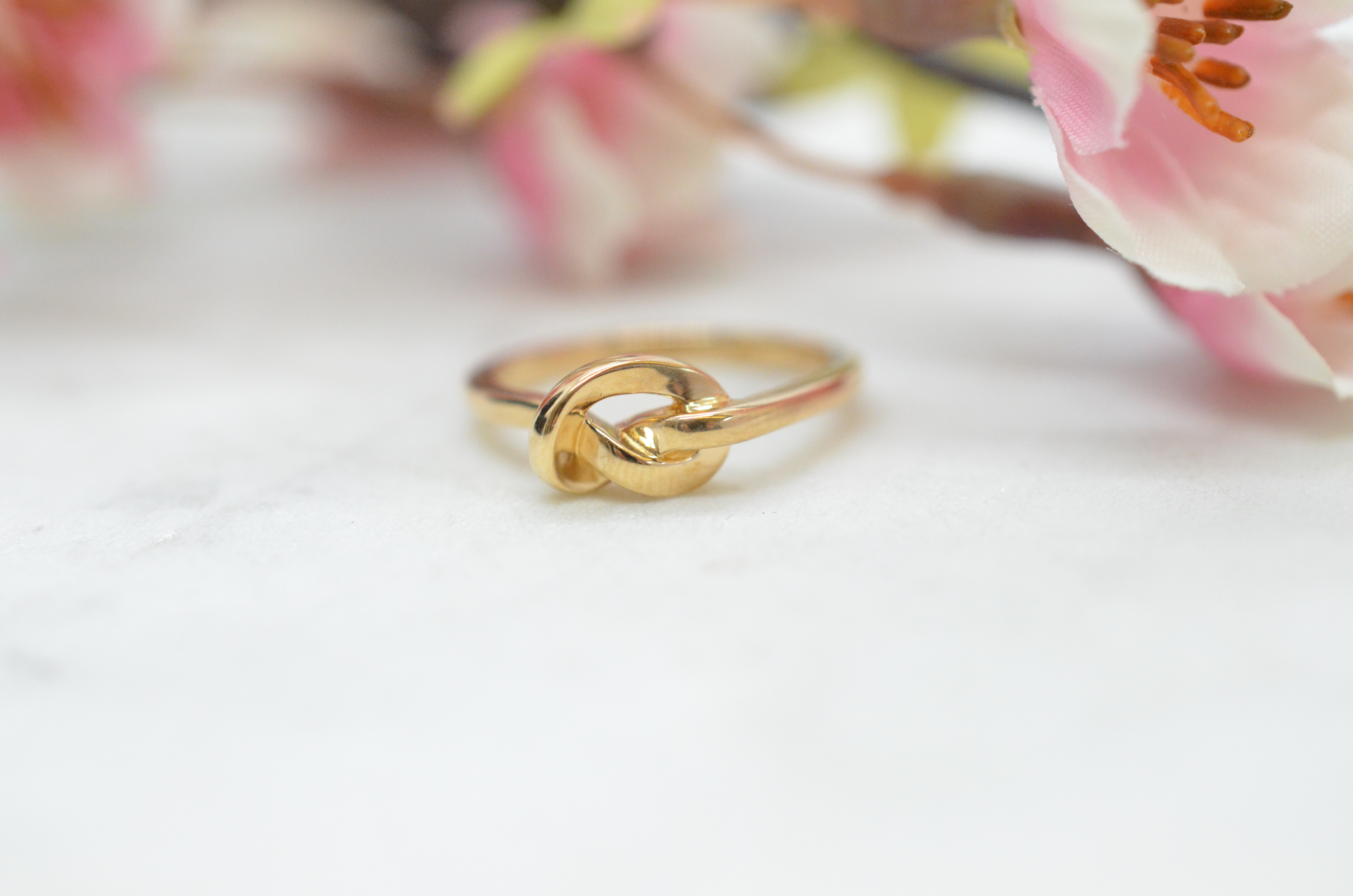 Second Hand Efva Attling 18k "Love Knot"