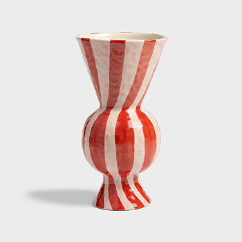 Vas rhombic red
