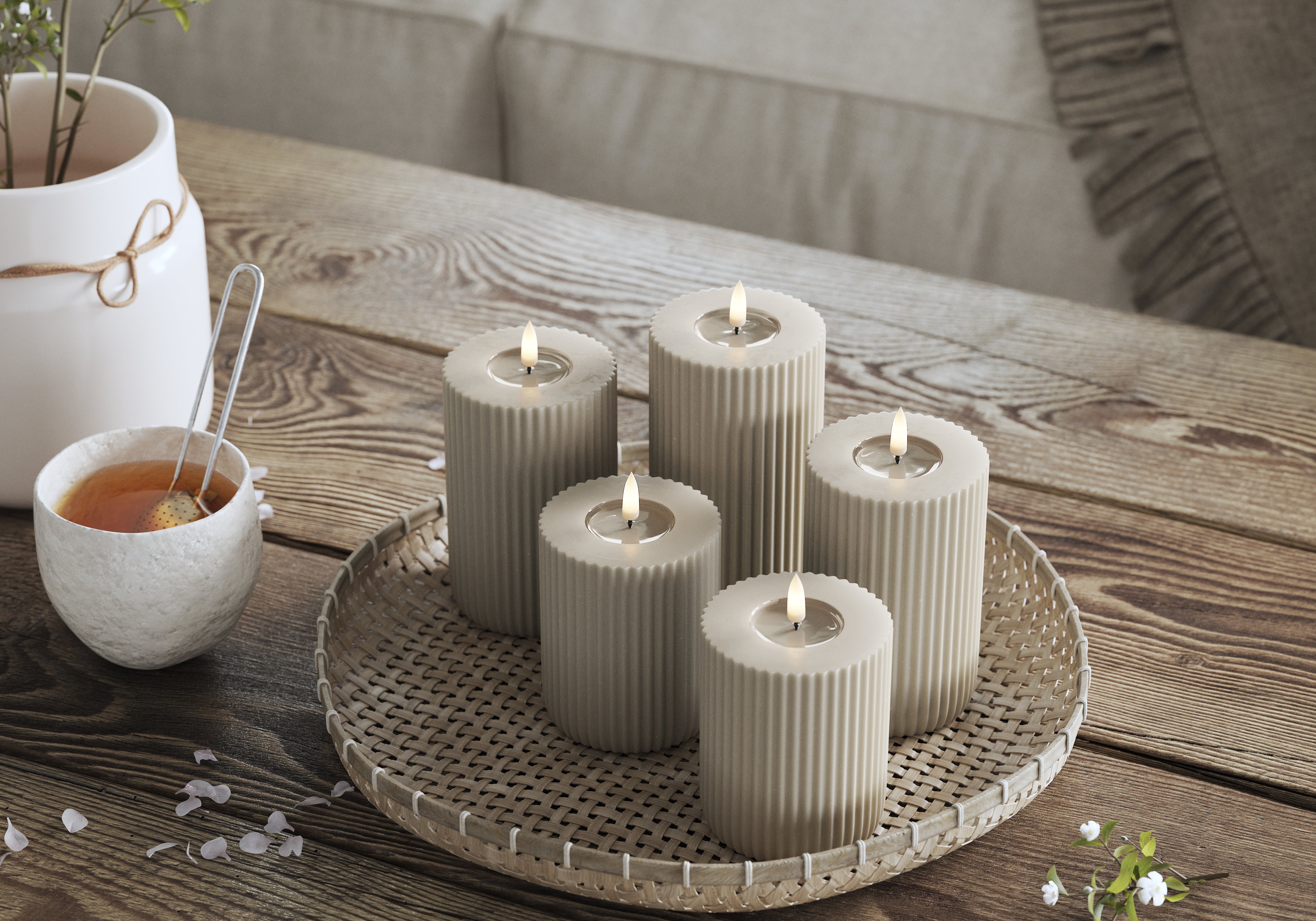 Deluxe Homeart - Blockljus Solid Stripe - Sand - 8x15 cm - 5