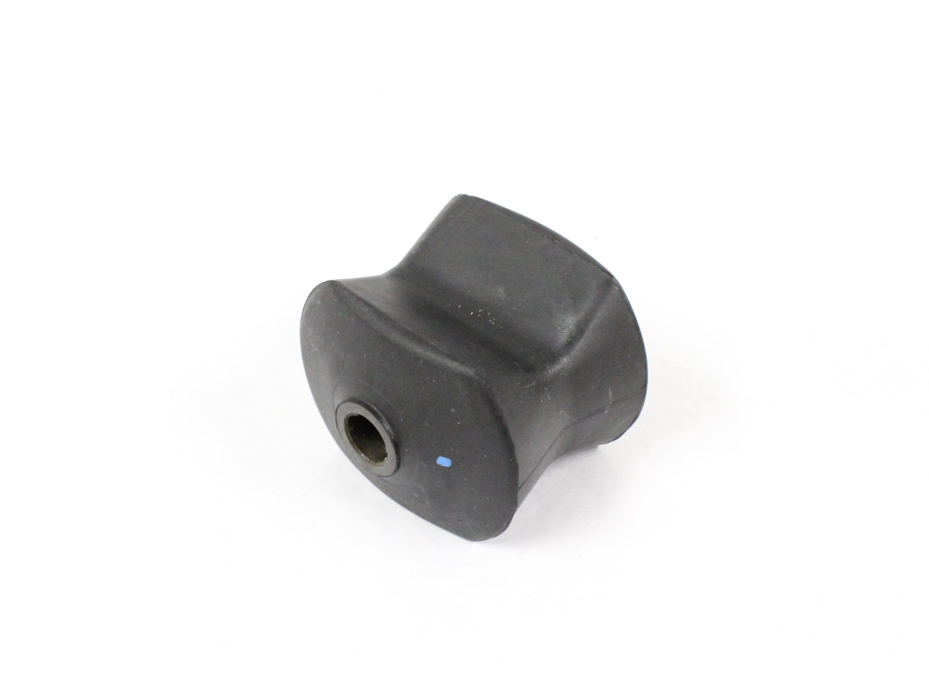 Control arm bushing rear, Amazon GT/1800E/ES/140 GL/164
