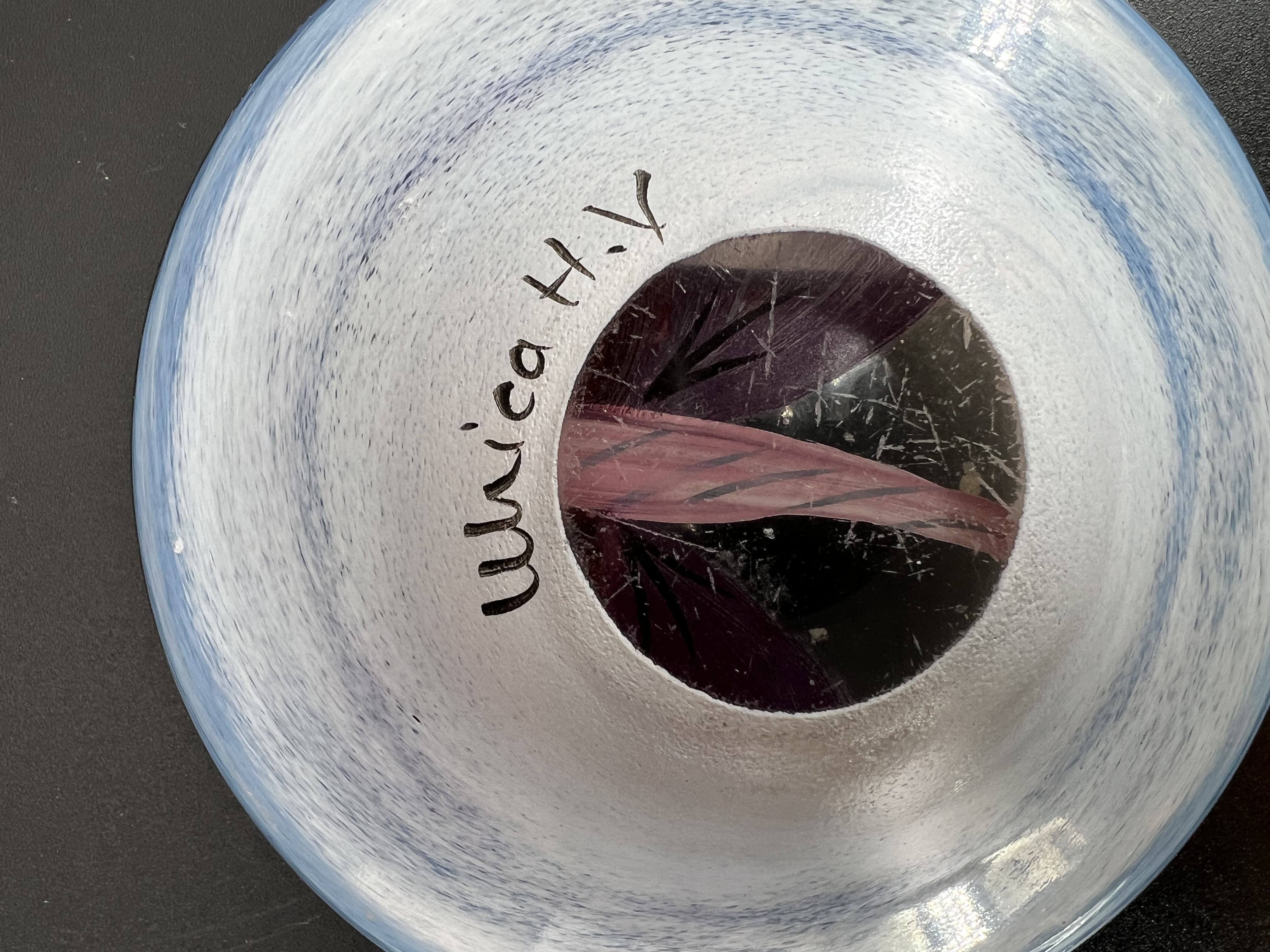 Kosta,  Ulrica hydman Vallien,” Tintomara”fat - 4