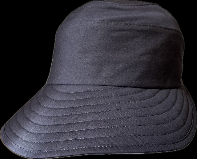 Sommarkeps UV80 navy med bred  mjuk skärm, säljs på Hospitalsgatan 16 - 2