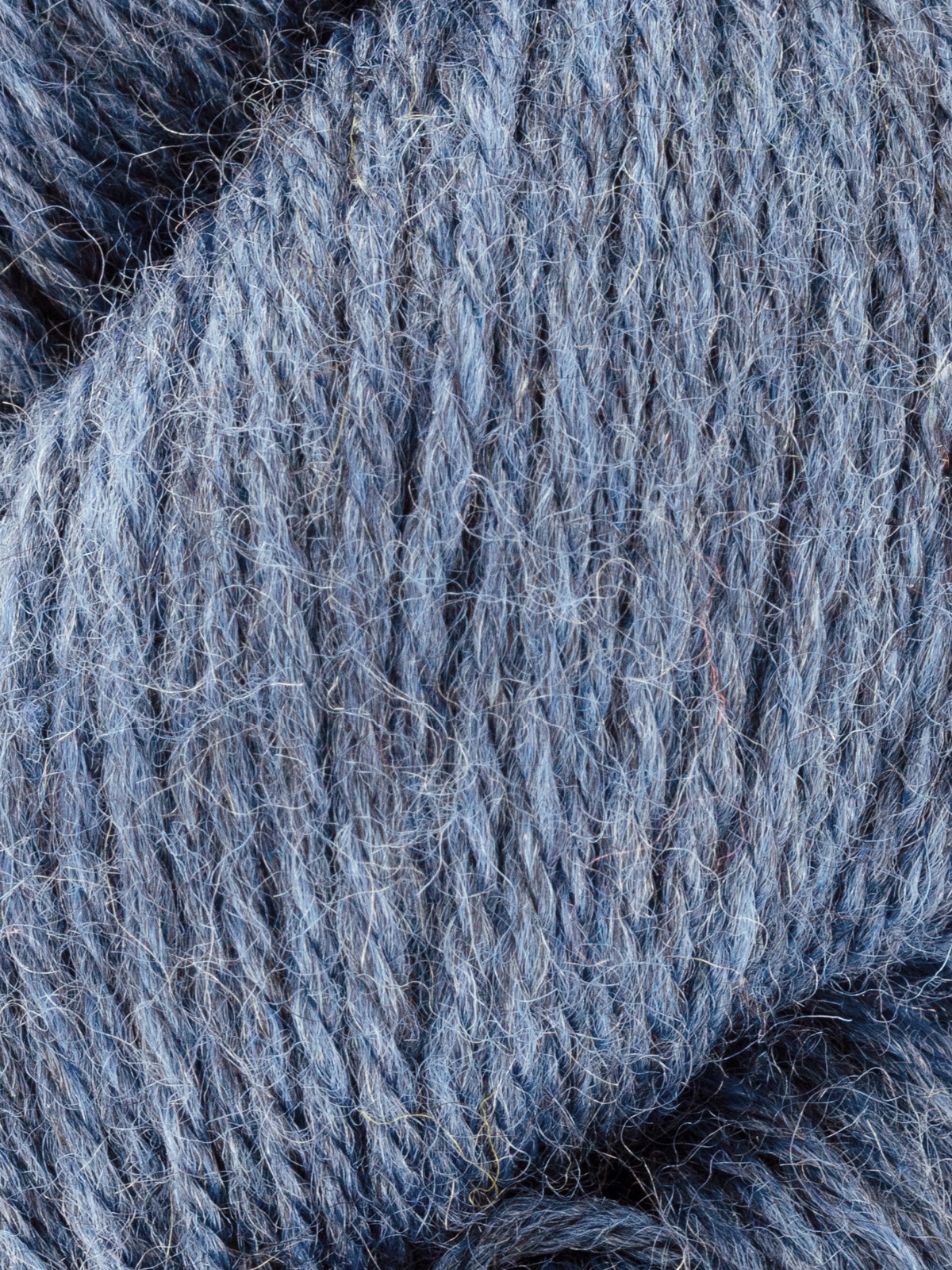 Färg 1110 quarry 20-22m/10 cm Bluefaced Leicester Fleece 100% brittiskt ullgarn 
