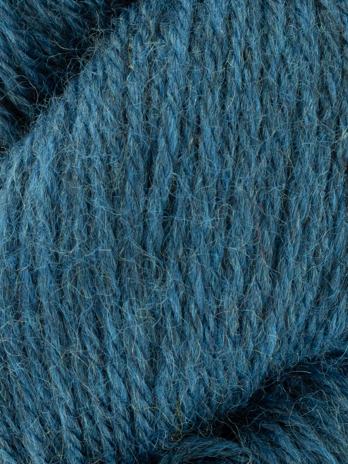 Färg  1041 Ravine 20-22m/10 cm Bluefaced Leicester Fleece 100% brittiskt ullgarn 