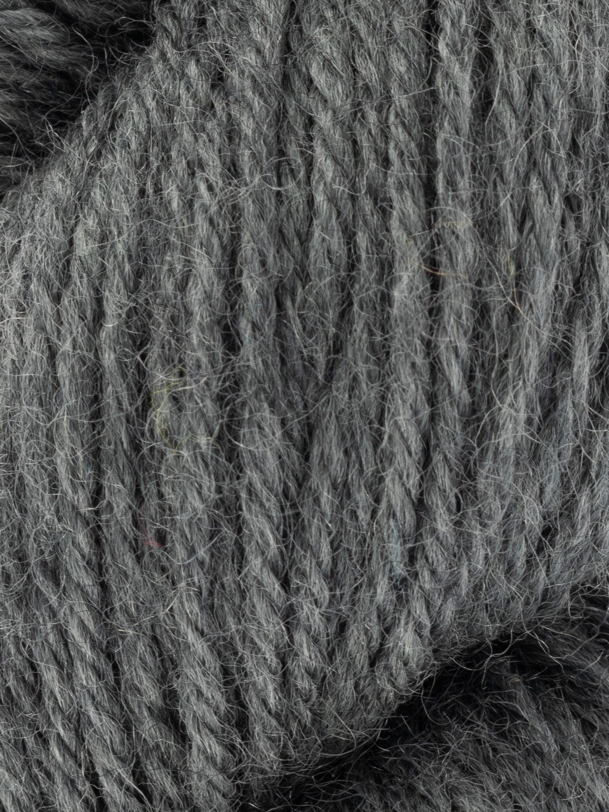 Färg  1044 Fossil 20-22m/10 cm Bluefaced Leicester Fleece 100% brittiskt ullgarn 