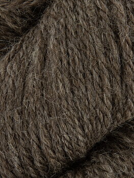 Färg 003 brown, , naturbrun , 18m/10 cm Aran  Bluefaced Leicester Fleece 100% brittiskt ullgarn  