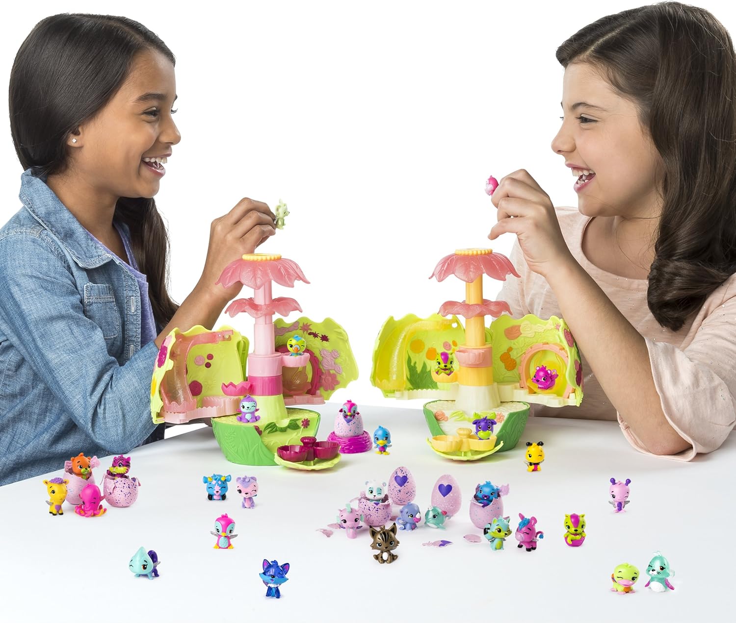 Hatchimals Secret Scene Playset - 3