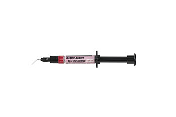 CLEARFIL MAJESTY™ ES Flow Universal Super Low (UD) Spruta 2.7g/1.5ml 